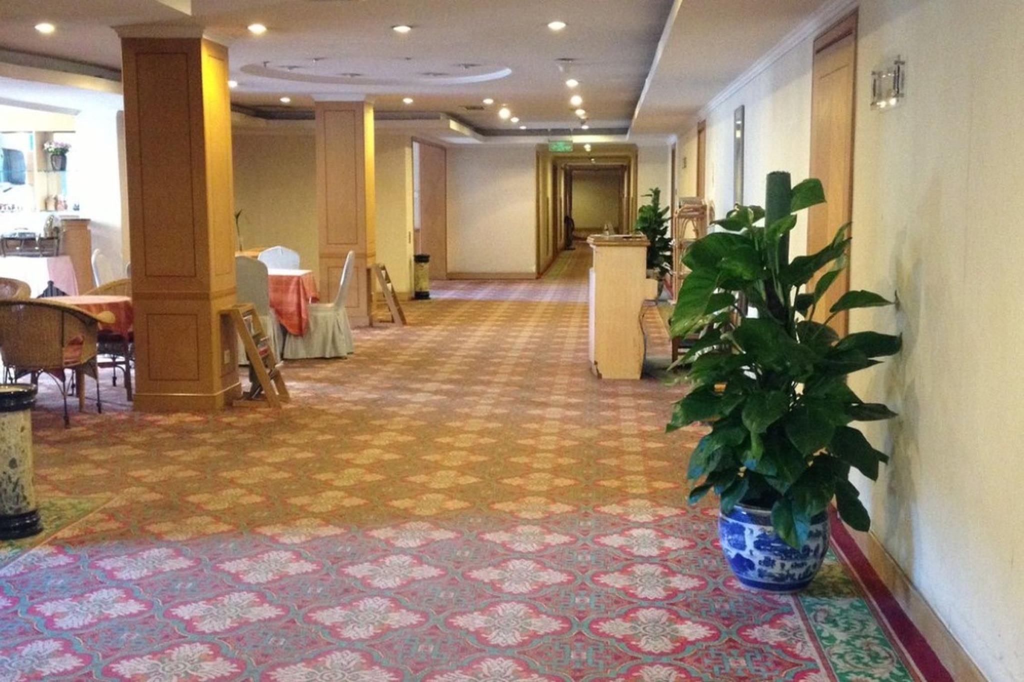 KUNMING HOTEL 3934 — 5