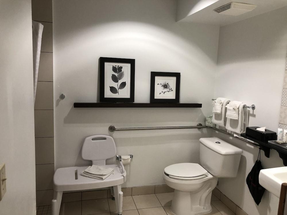 Country Inn & Suites by Radisson, Flagstaff, AZ — 3