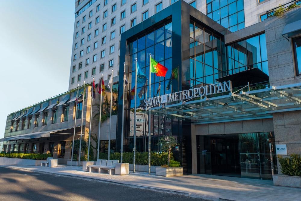 SANA METROPOLITAN HOTEL — 8