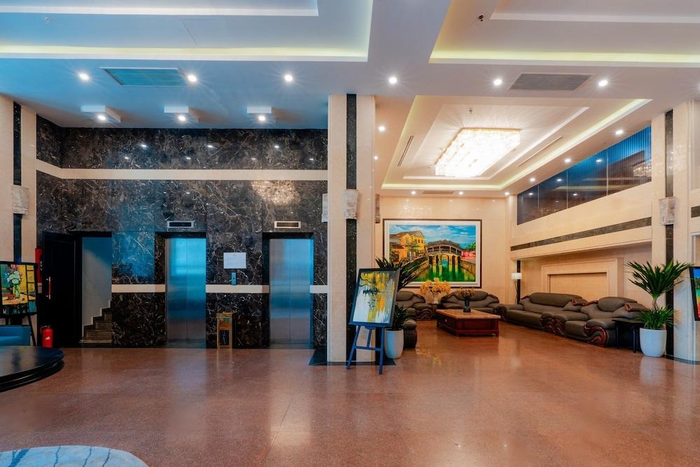 Vian Hotel — 10