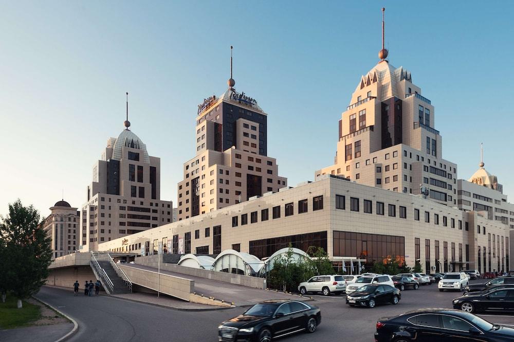 Radisson Hotel Astana — 1
