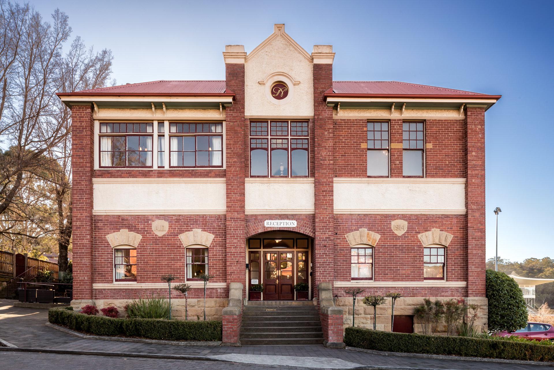 RYDGES HOBART — 5