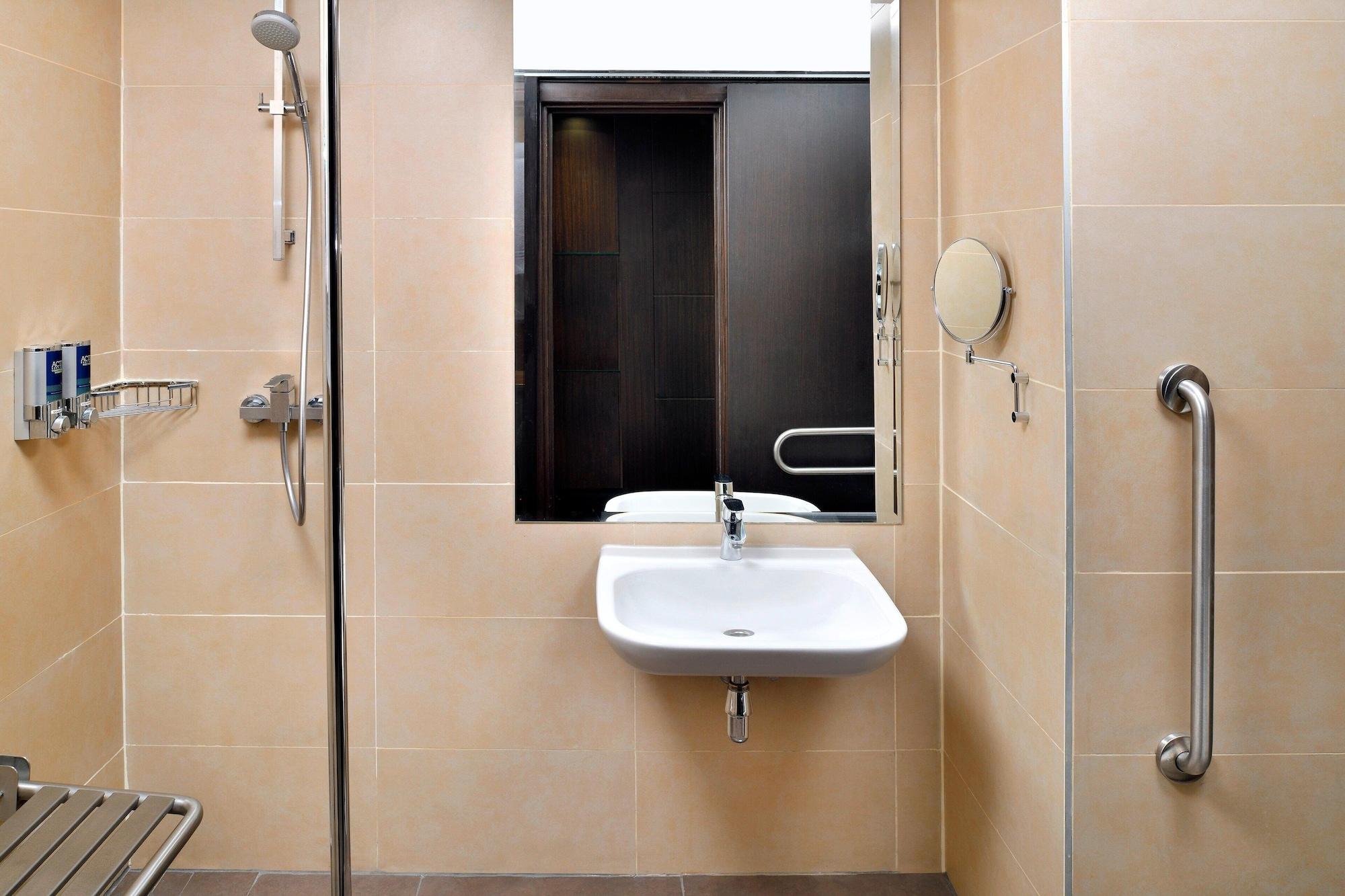 Four Points By Sheraton Nairobi Hurlingham 946265 — 4