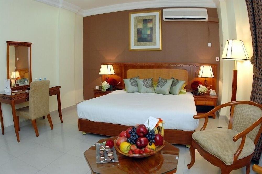Al Muntazah Plaza Hotel — 6