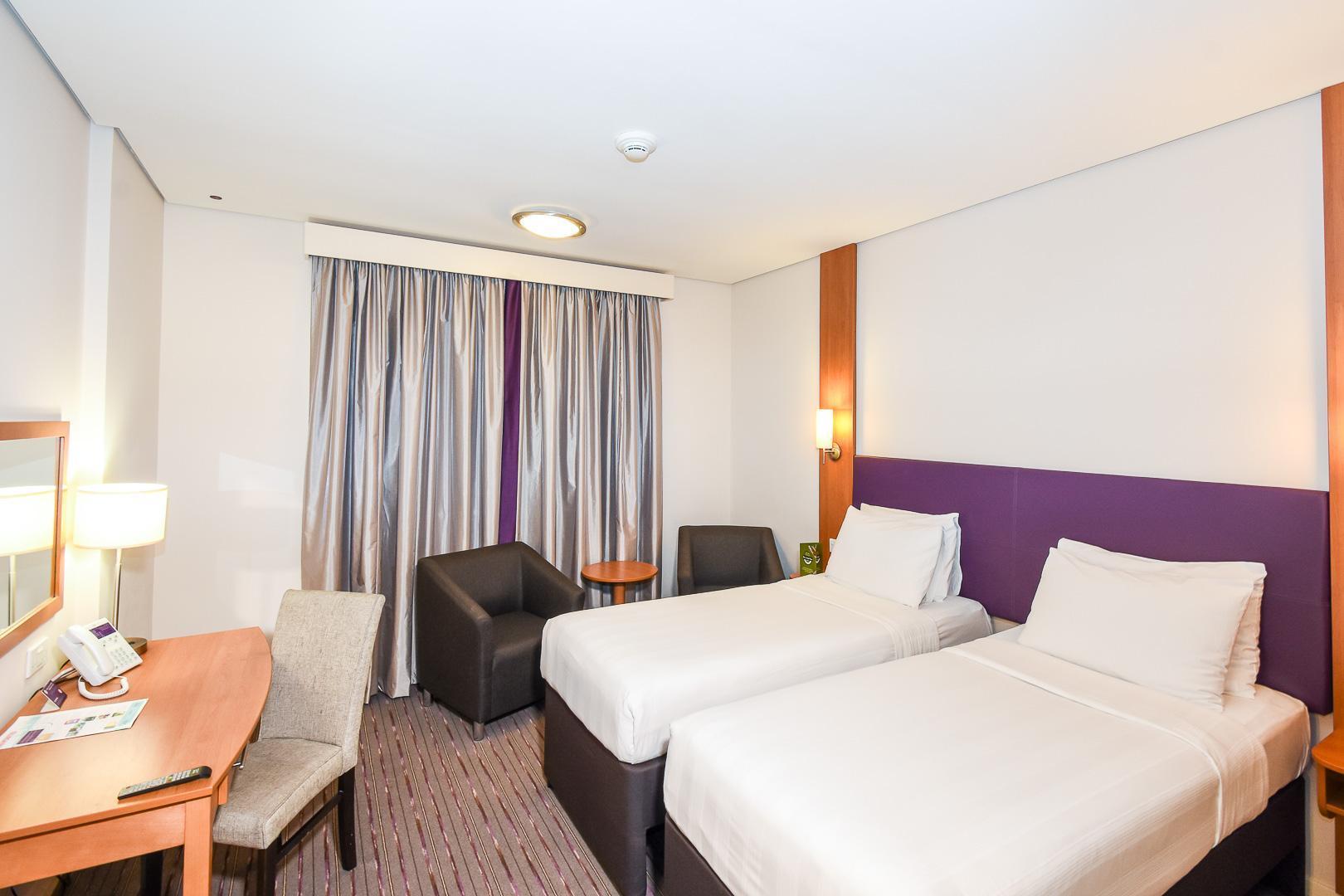 Premier Inn Abu Dhabi Airport (Business Park) — 8