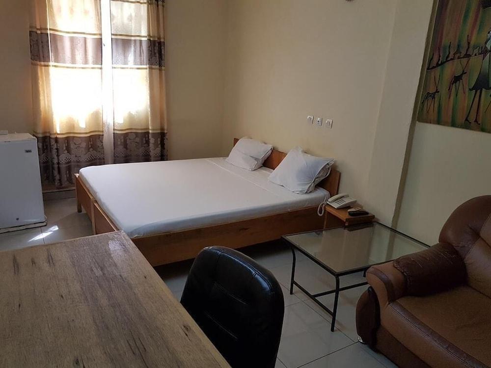 Elite Hotel — 9