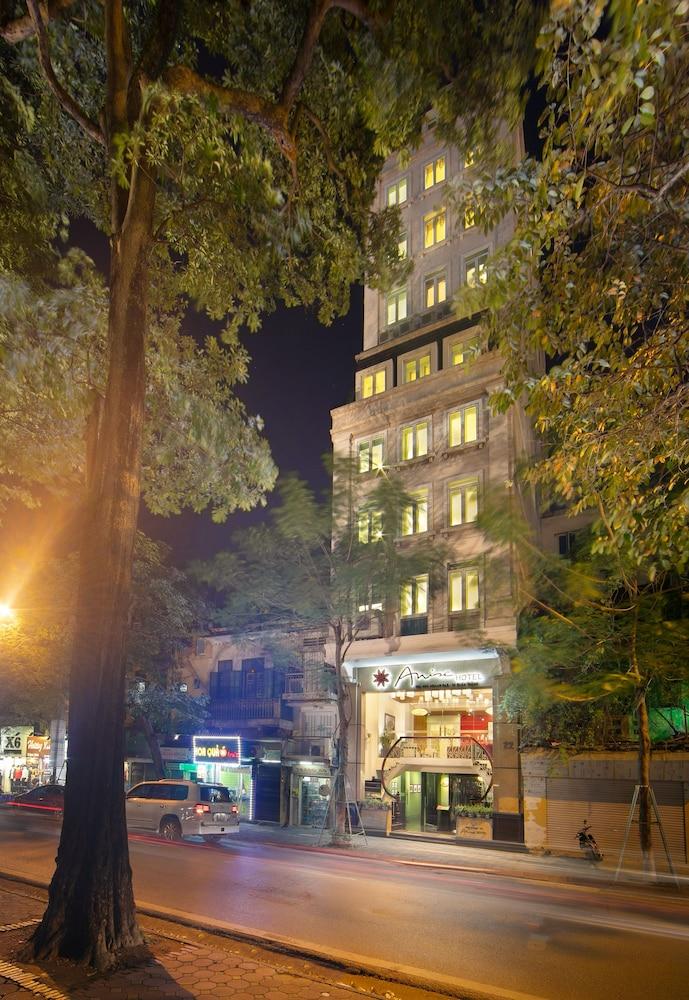 ANISE HOTEL — 7