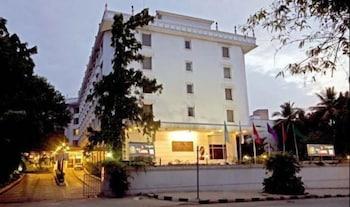 THE CAPITOL HOTEL — 2