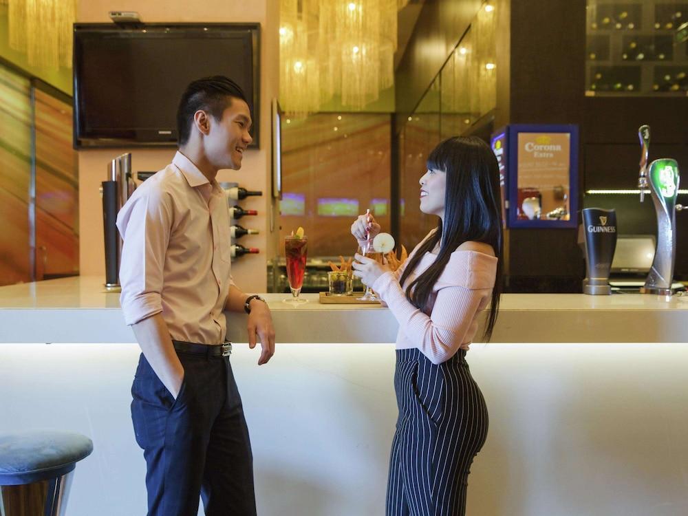 Ibis Mall Avenue Dubai — 10
