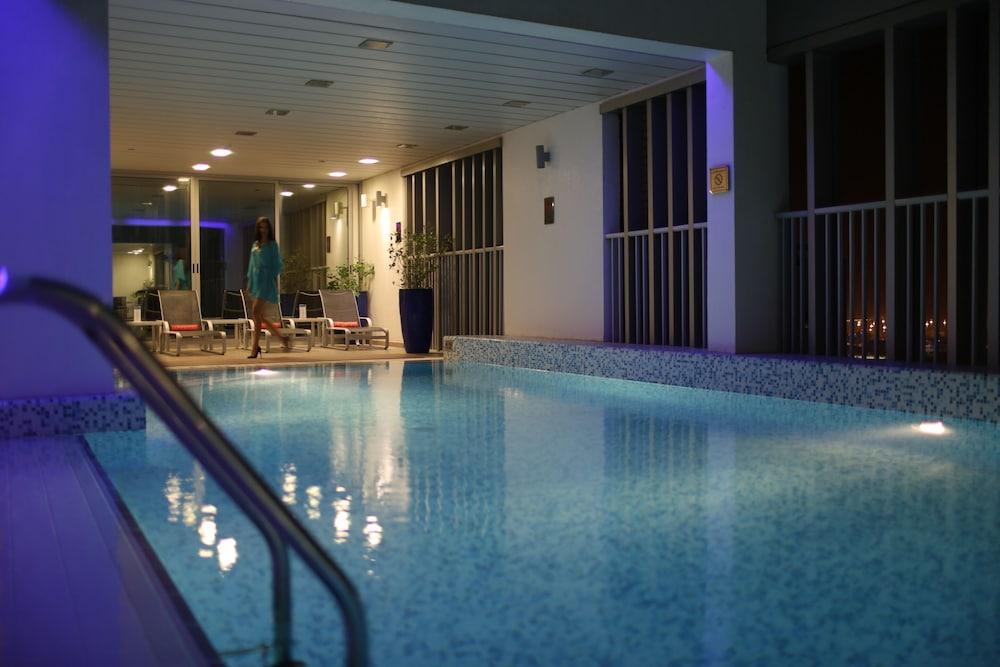 HALA ARJAAN BY ROTANA