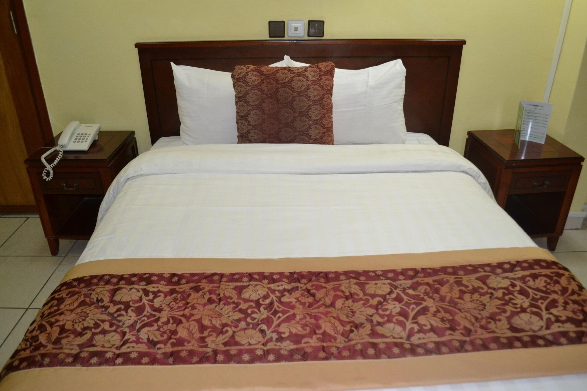 Hotel Prince de Galles — 9