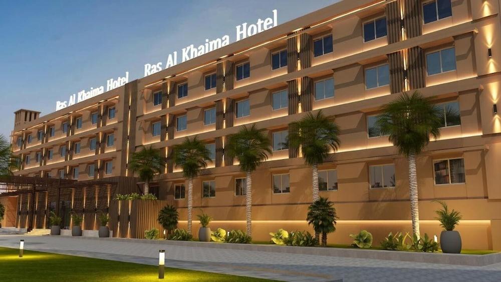 Ras Al Khaimah Hotel — 6