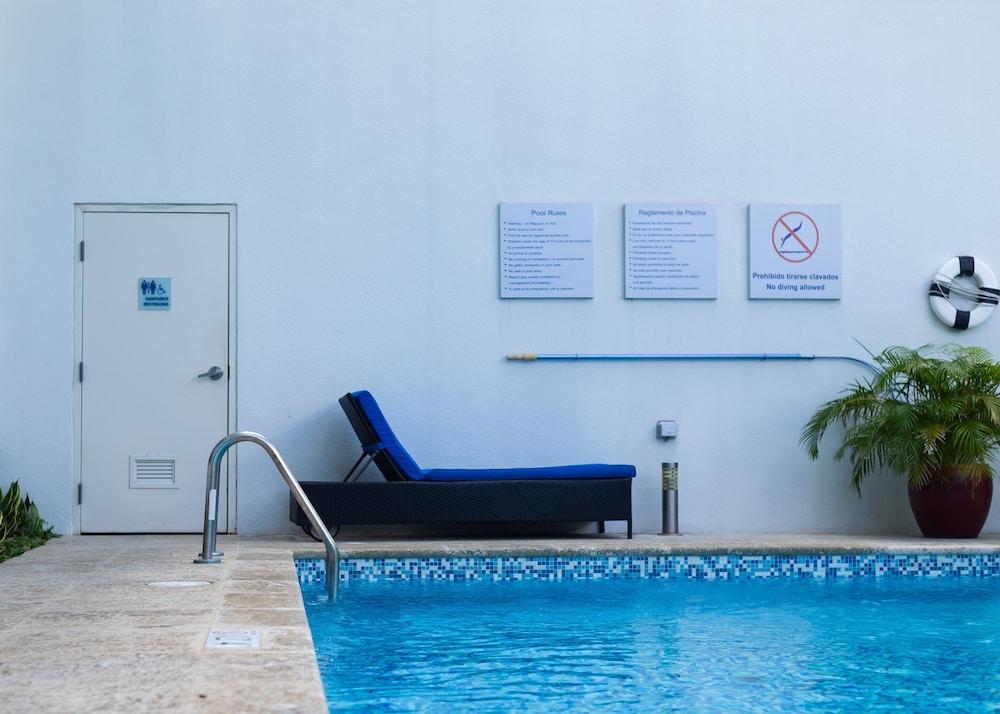 Holiday Inn Express Managua — 8