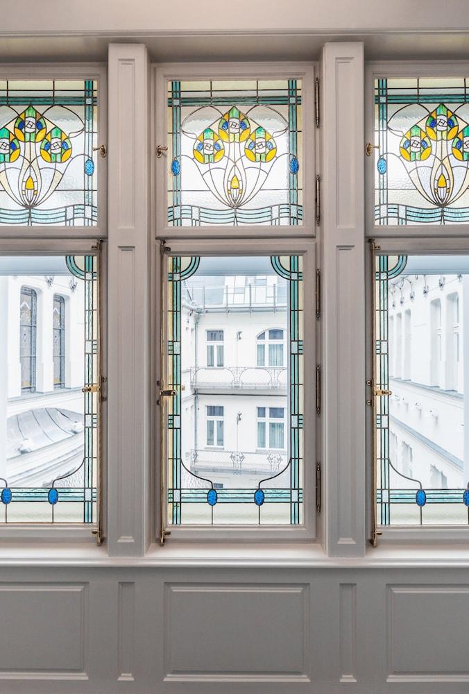 Four Seasons Hotel Gresham Palace Budapest — 4