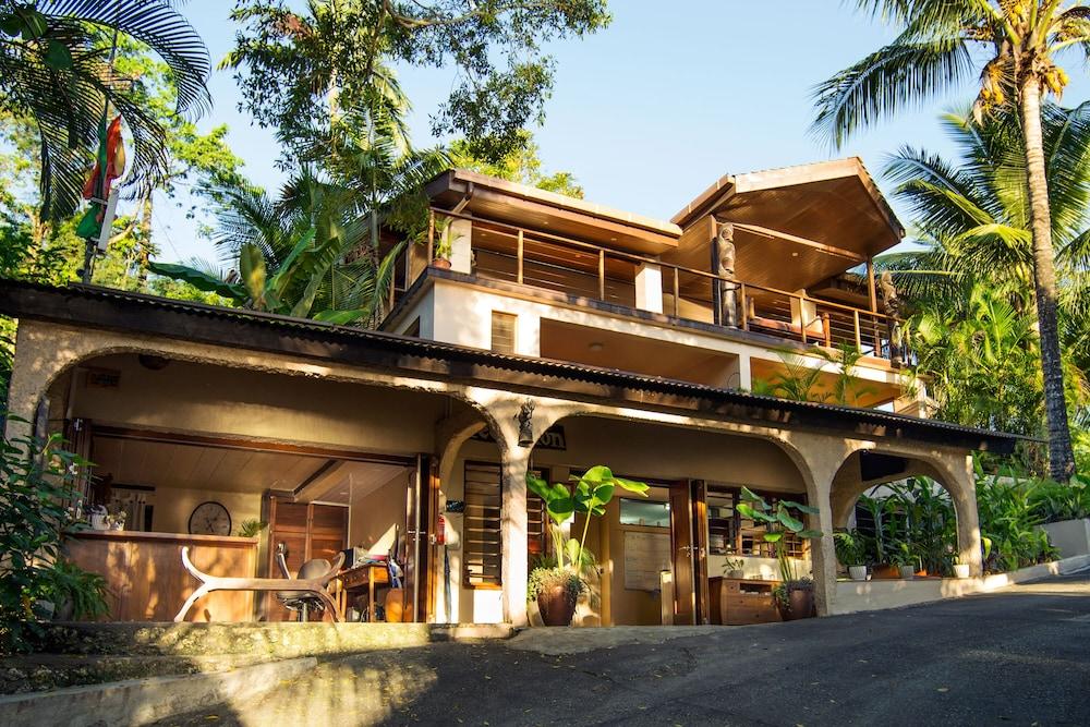 Fatumaru Lodge — 3