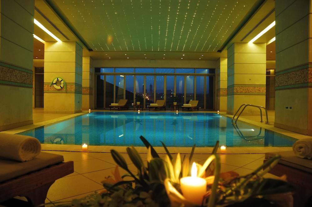 LE ROYAL AMMAN 16224 — 4