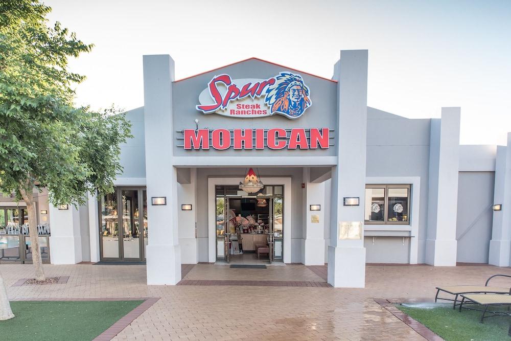 SUN CITY CABANAS — 6