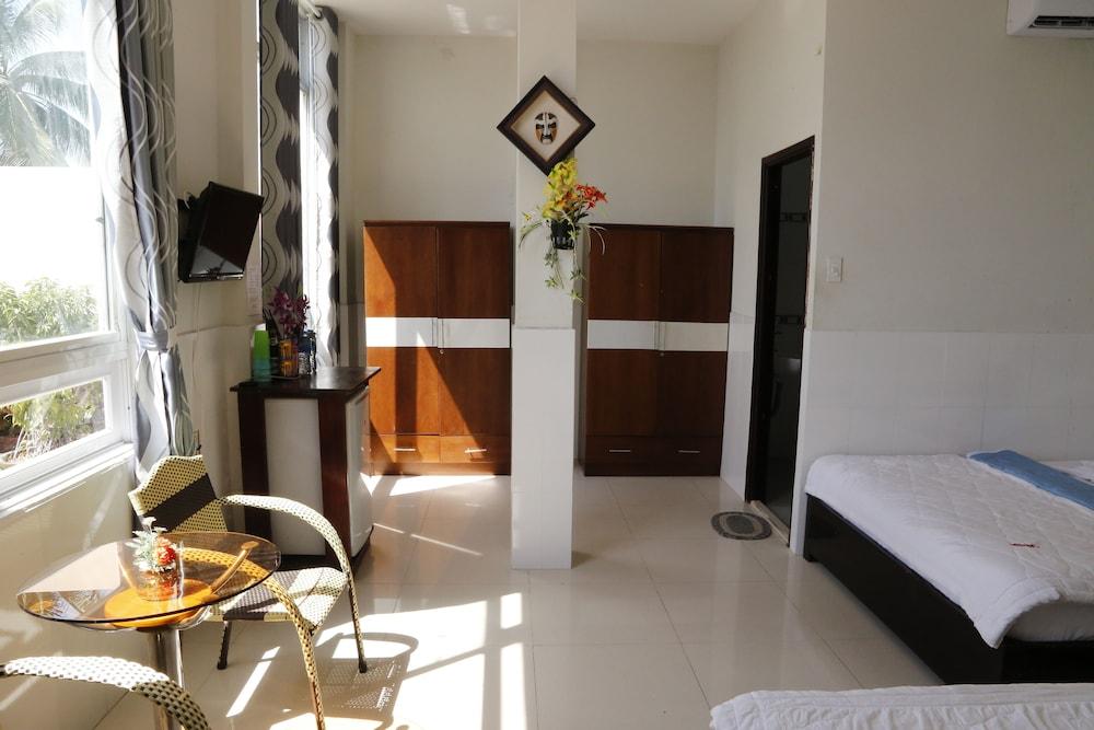 Minh Hung Hotel — 9