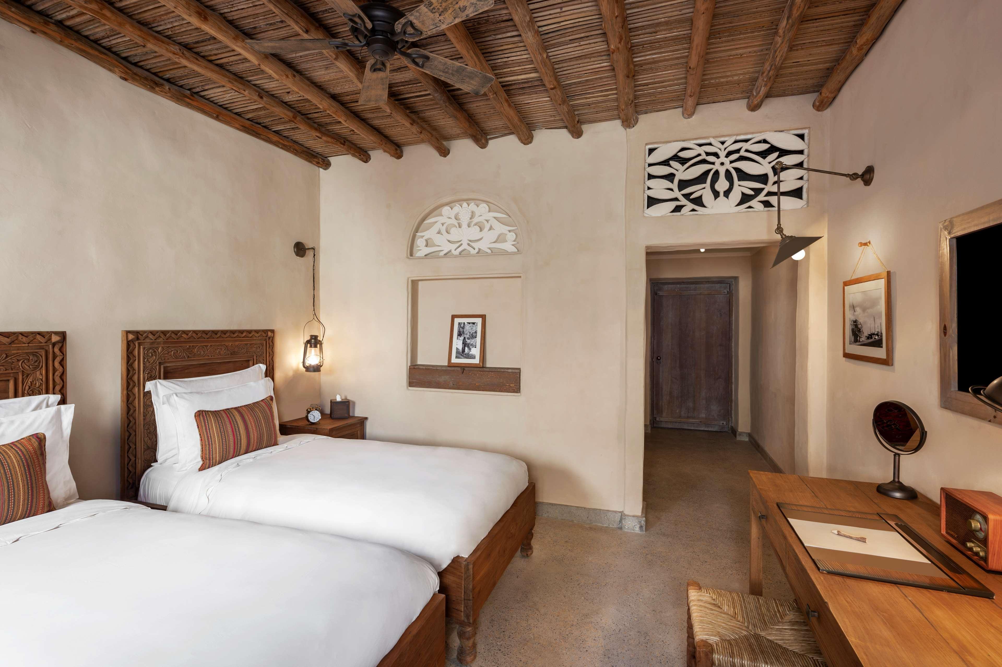 Al Seef Heritage Hotel Dubai Curio Collection By Hilton — 10