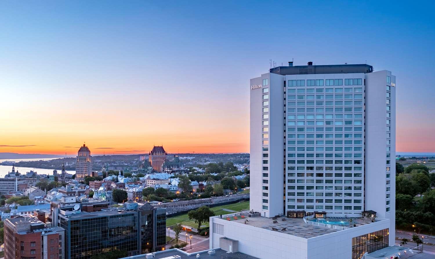 HILTON QUEBEC — 8