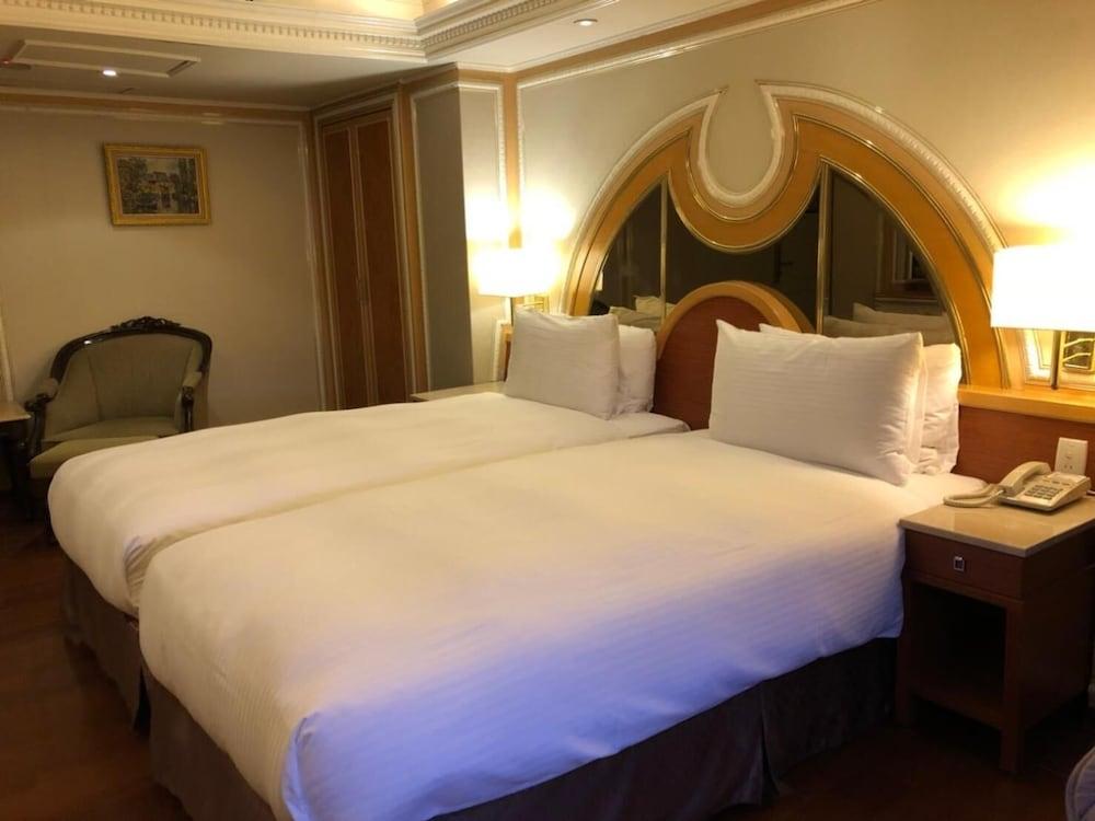Charming Castle Hotel Taipei 885055 — 9