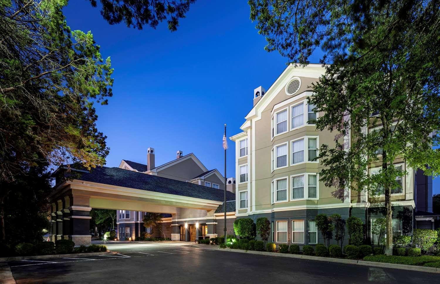 Homewood Suites by Hilton Austin-Arboretum/NW — 6