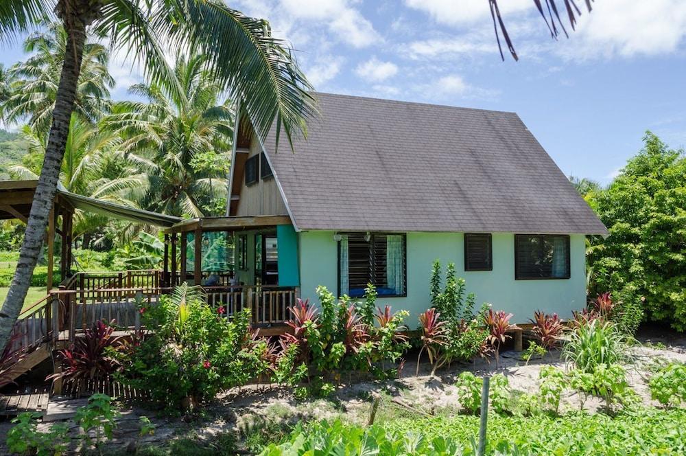 Manea Beach Villas — 1
