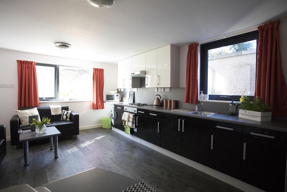 Beaverbank Place - Campus Residence — 9