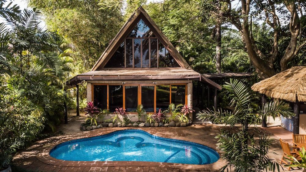 First Landing Beach Resort and Villas 1026578 — 9