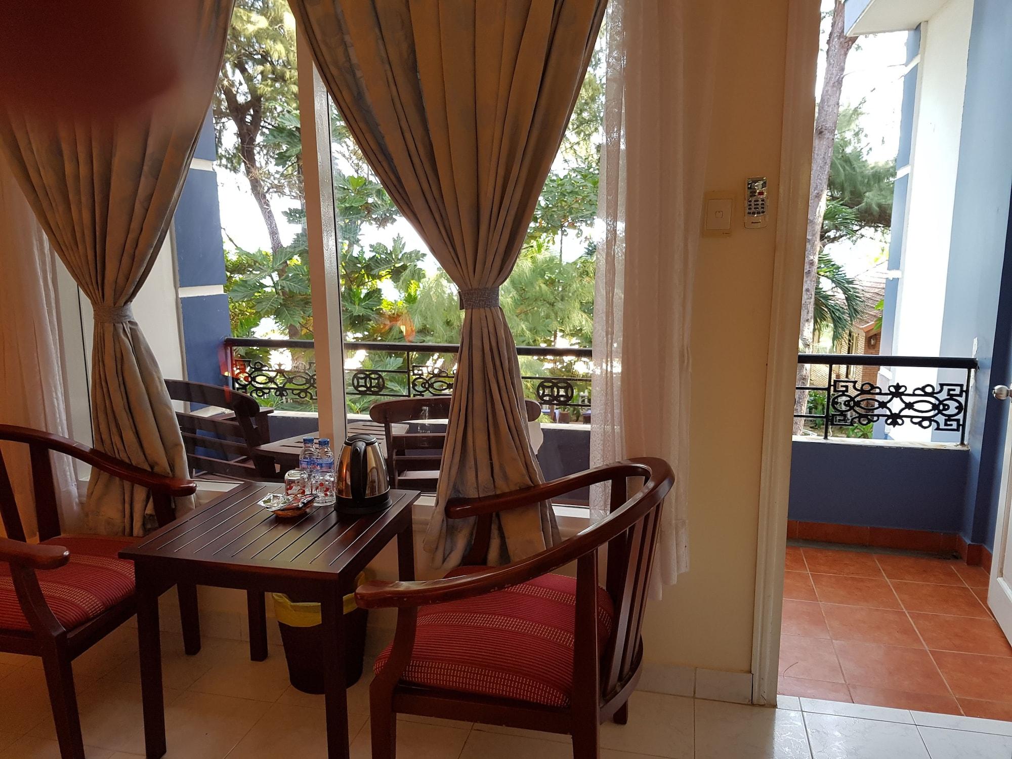 Vinh Suong Seaside — 2