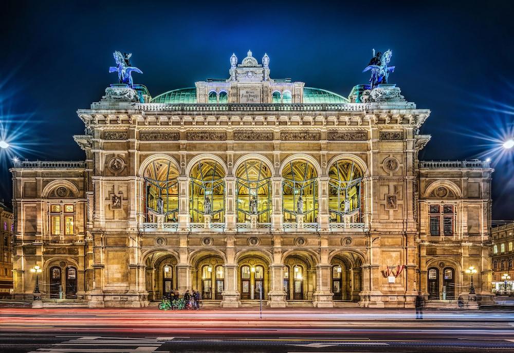 Grand Hotel Wien — 2