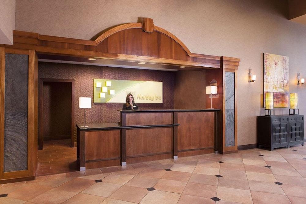 Holiday Inn Hotel & Suites Council Bluffs-I-29 — 4