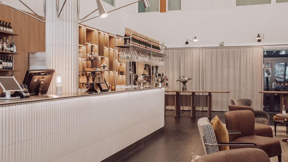 Home Hotel Odin — 4