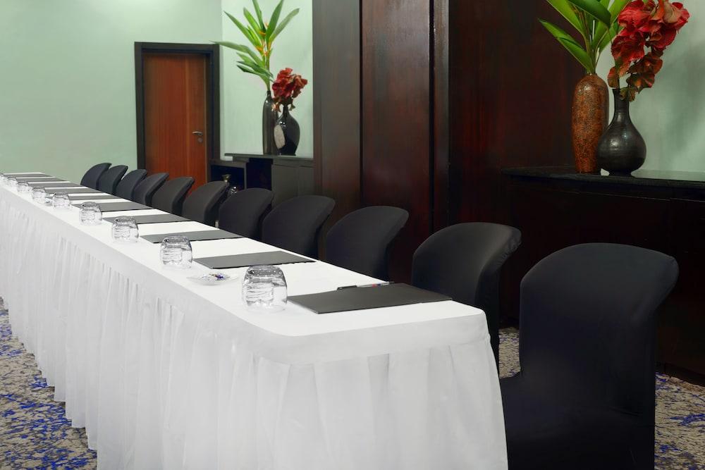 Movenpick Hotel Ikoyi Lagos — 8
