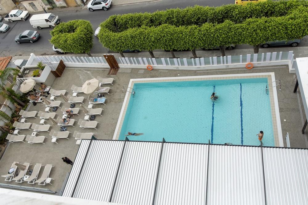 Pefkos City Hotel — 2
