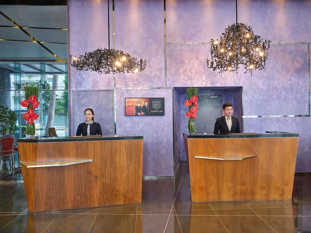 Pullman Saigon Centre — 8