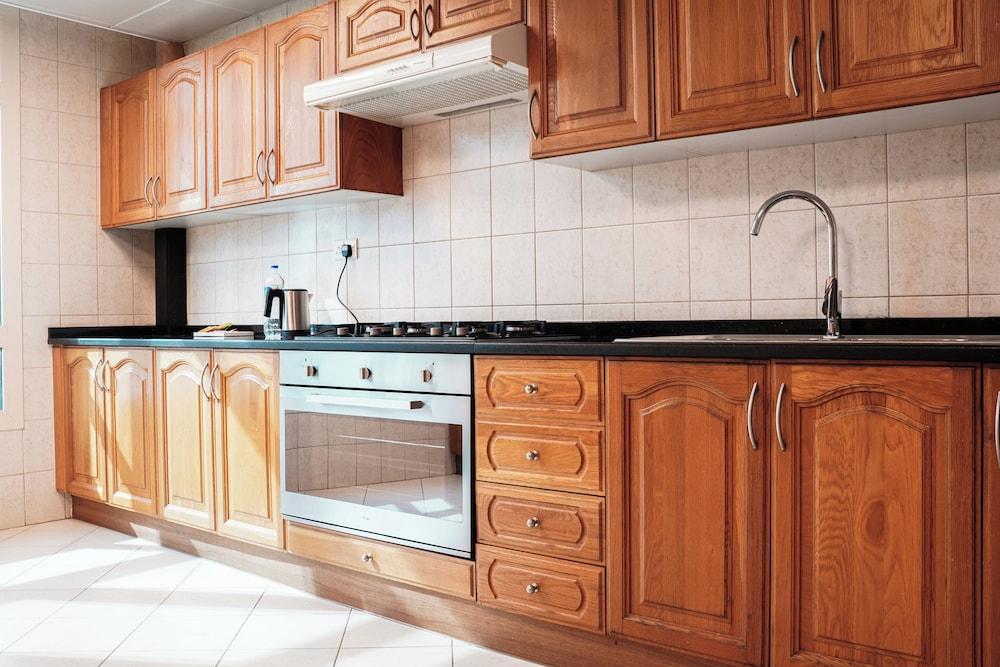 Roda Al Murooj Residences — 8