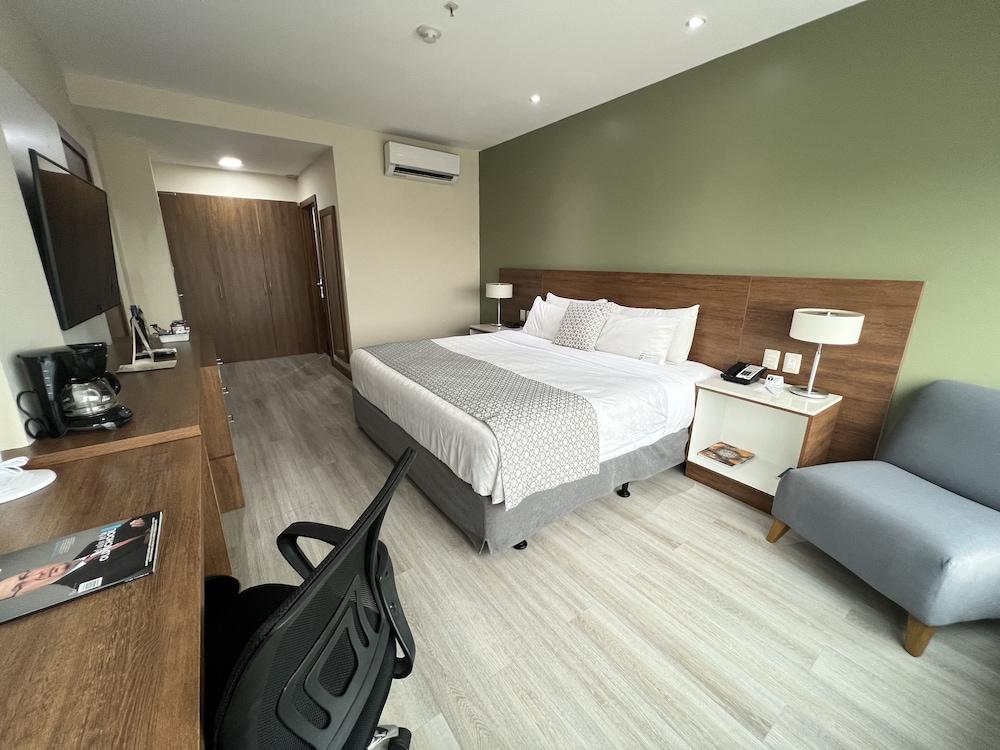 Wyndham Garden Guayaquil — 7