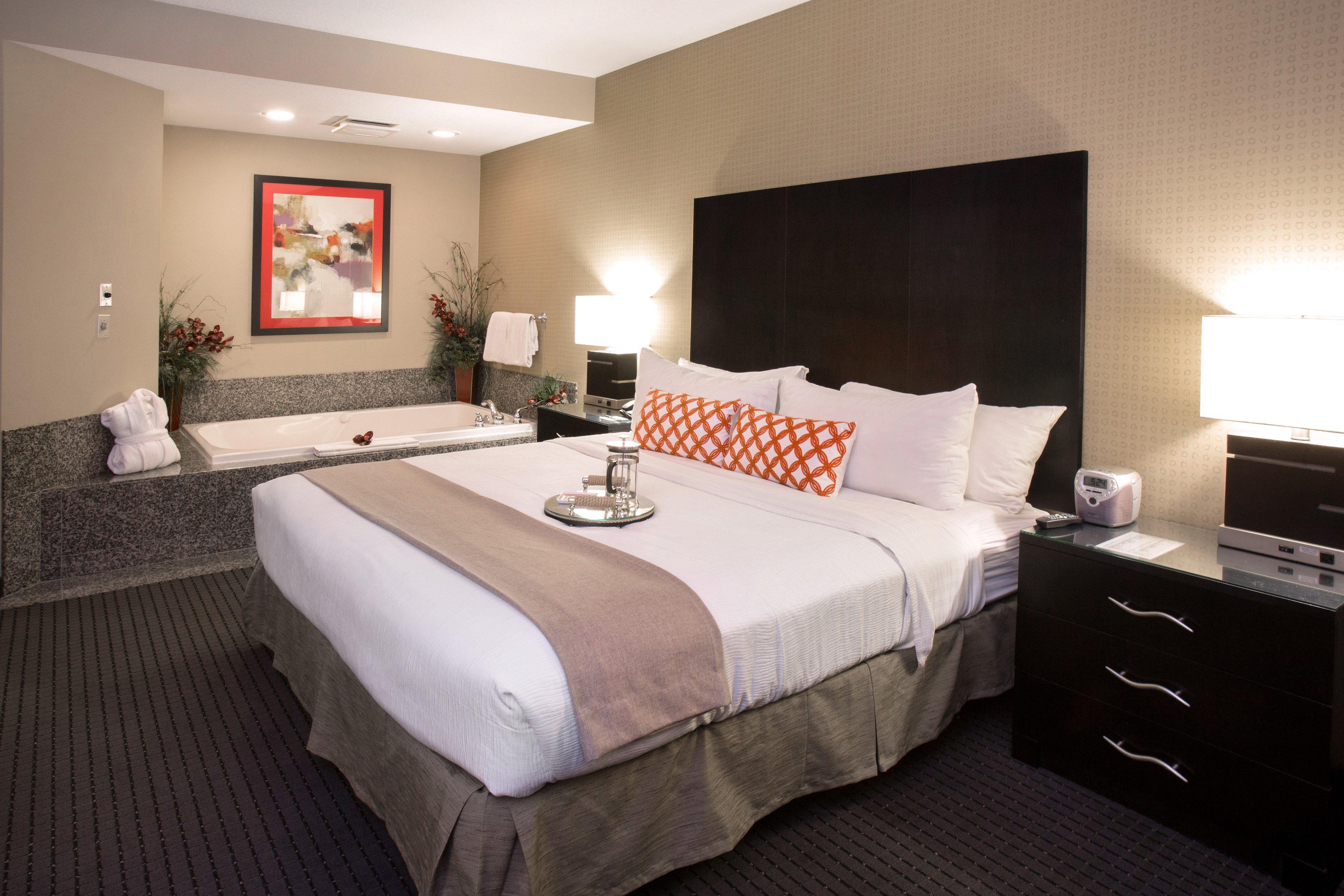 HOLIDAY INN HOTEL AND SUITES ST. PAUL NE - LAKE ELMO — 8