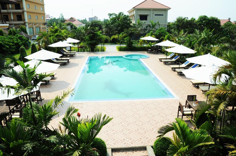 DARA REANGSEY HOTEL — 4