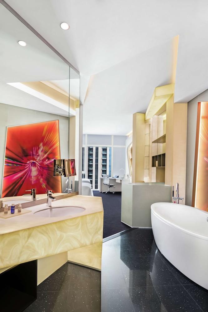 V Hotel Dubai Curio Collection By Hilton — 7