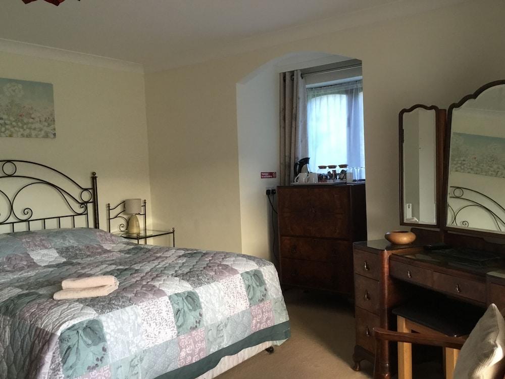 Lower Thornton Farm — 6