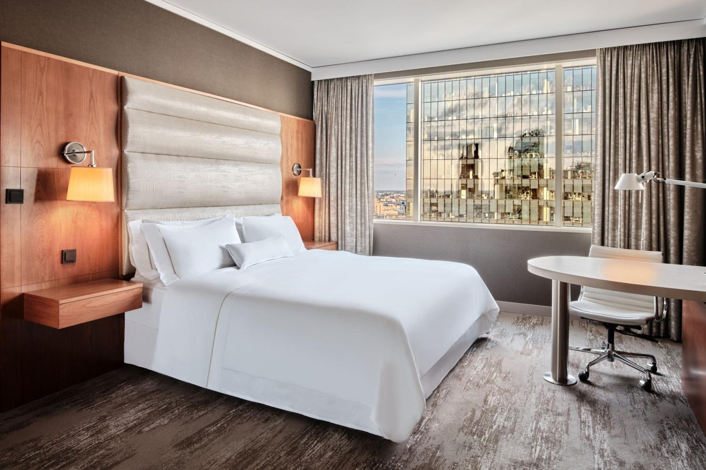 WESTIN WARSAW 133374 — 8