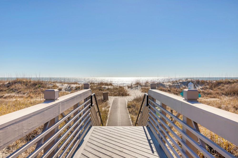 OMNI HILTON HEAD OCEANFRONT RESORT — 2
