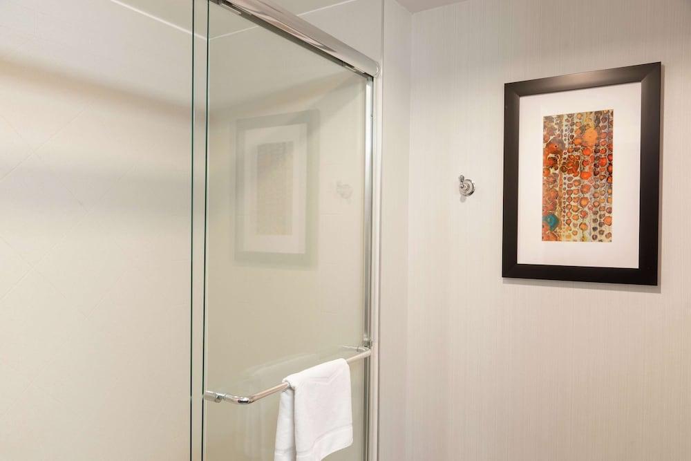 Hampton Inn Akronsouth — 5