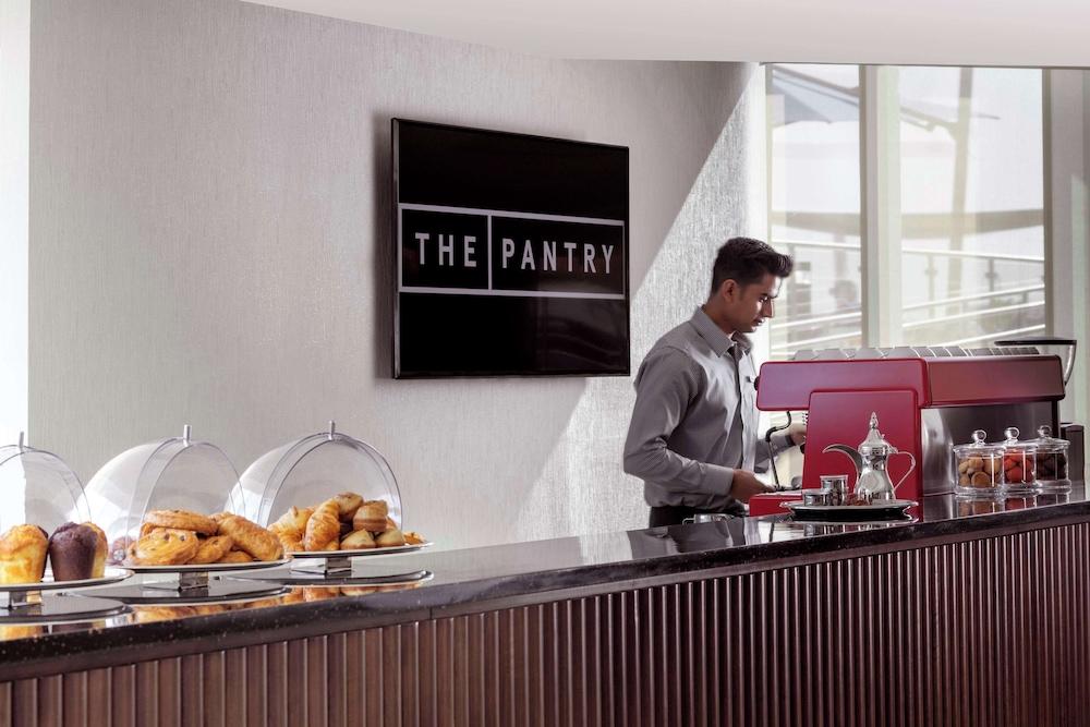 Avani+ Palm View Dubai Hotel & Suites — 6