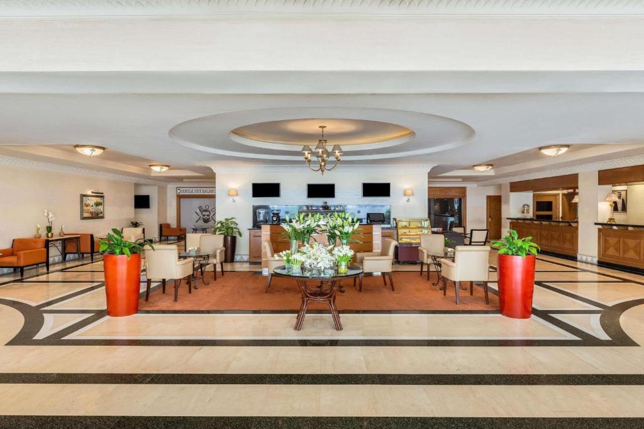 Movenpick Hotel Doha — 2