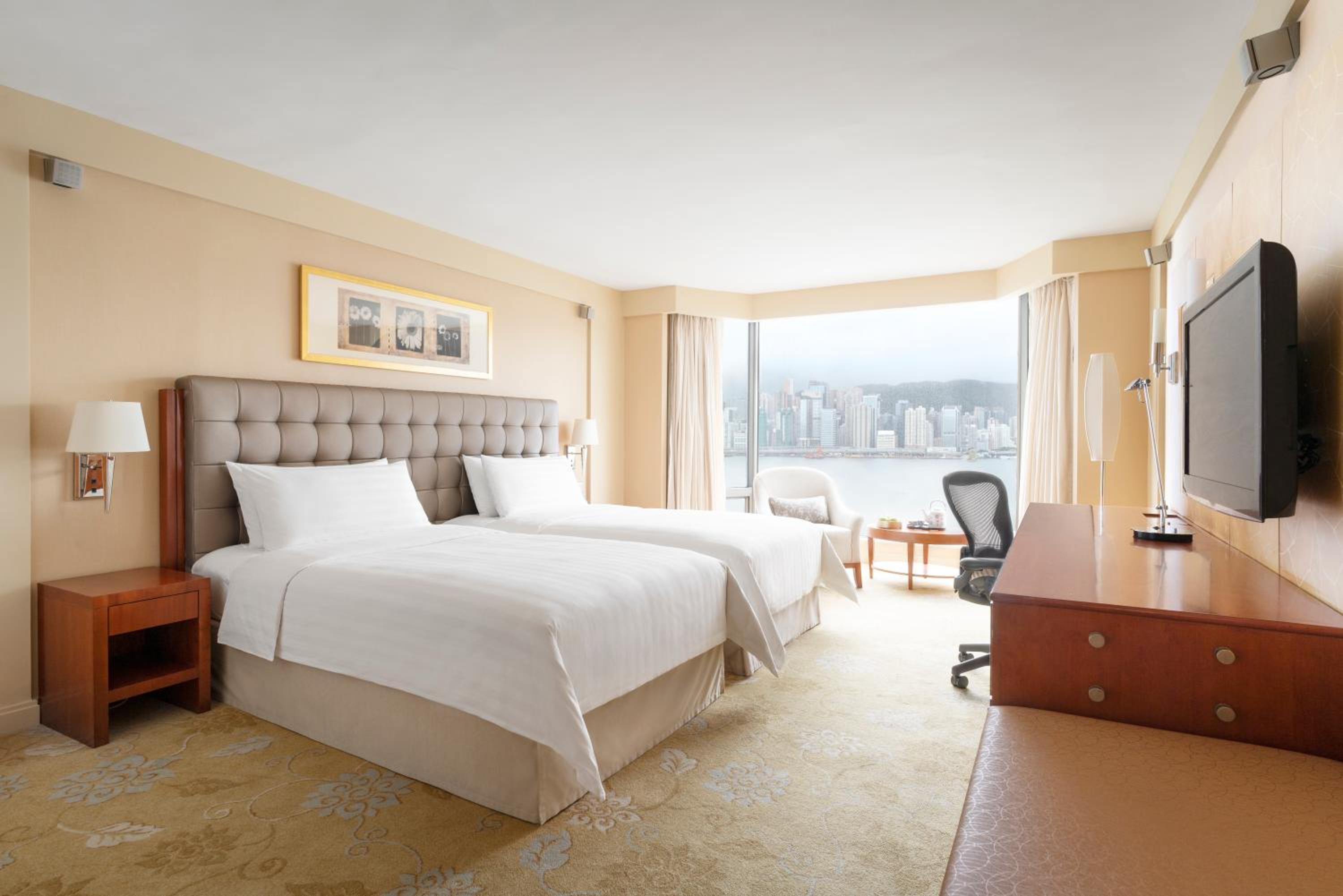 Kowloon Shangri-La Hong Kong 83218 — 10