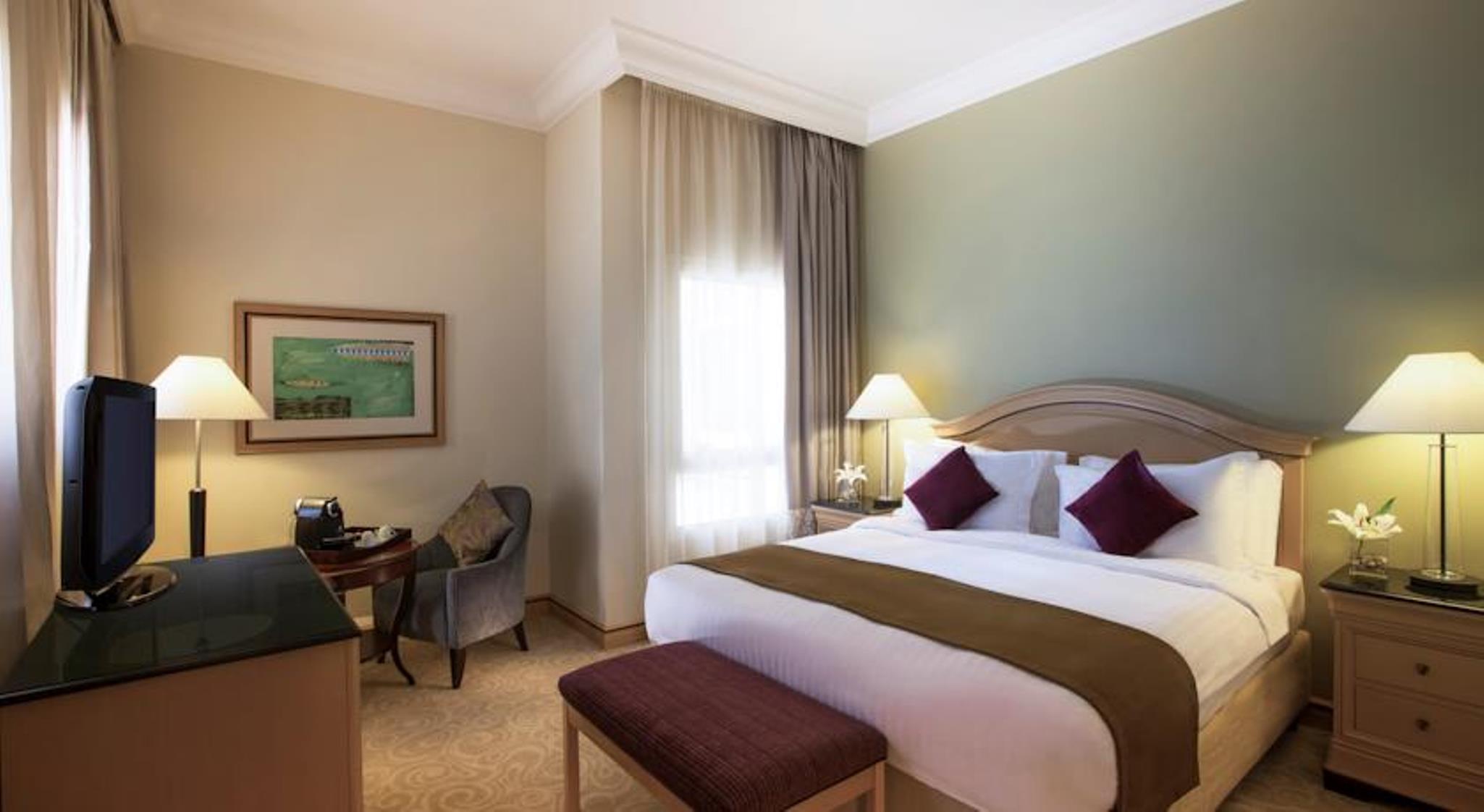 Movenpick Hotel Doha — 3