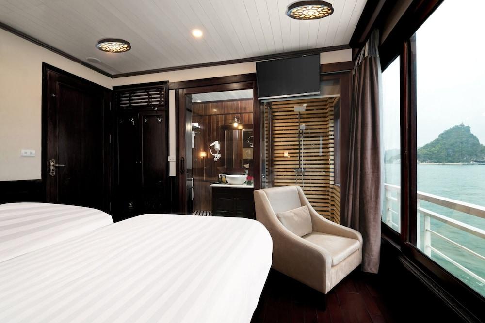 Bhaya Cruises — 7